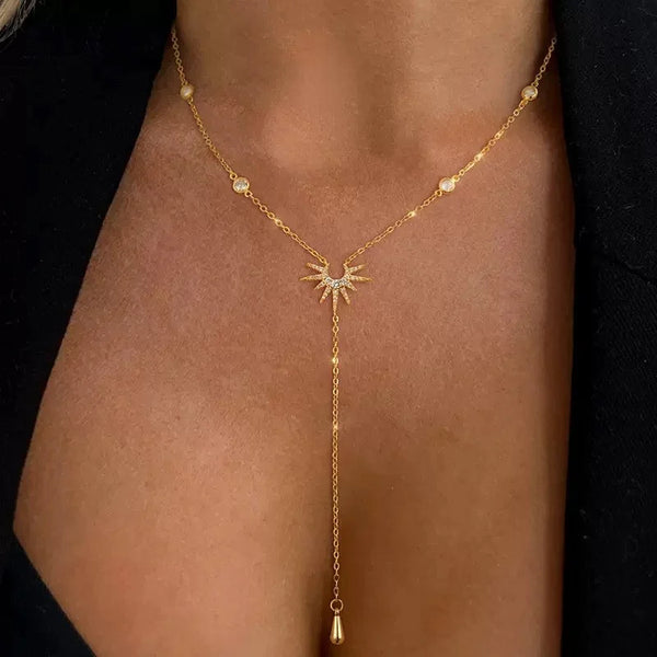 Luna Necklace